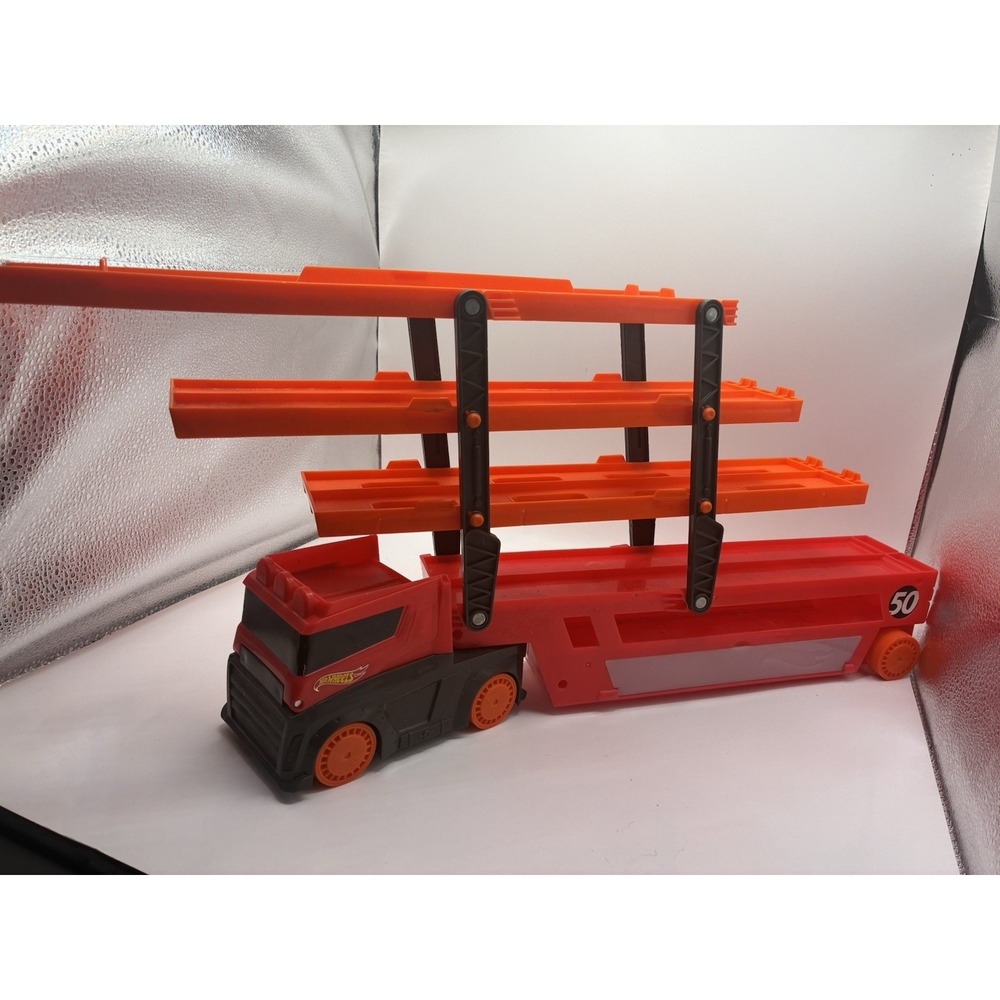 Hot Wheels Mega Hauler FTF68 – 2018 Mattel – 50th Anniversary red/orange version